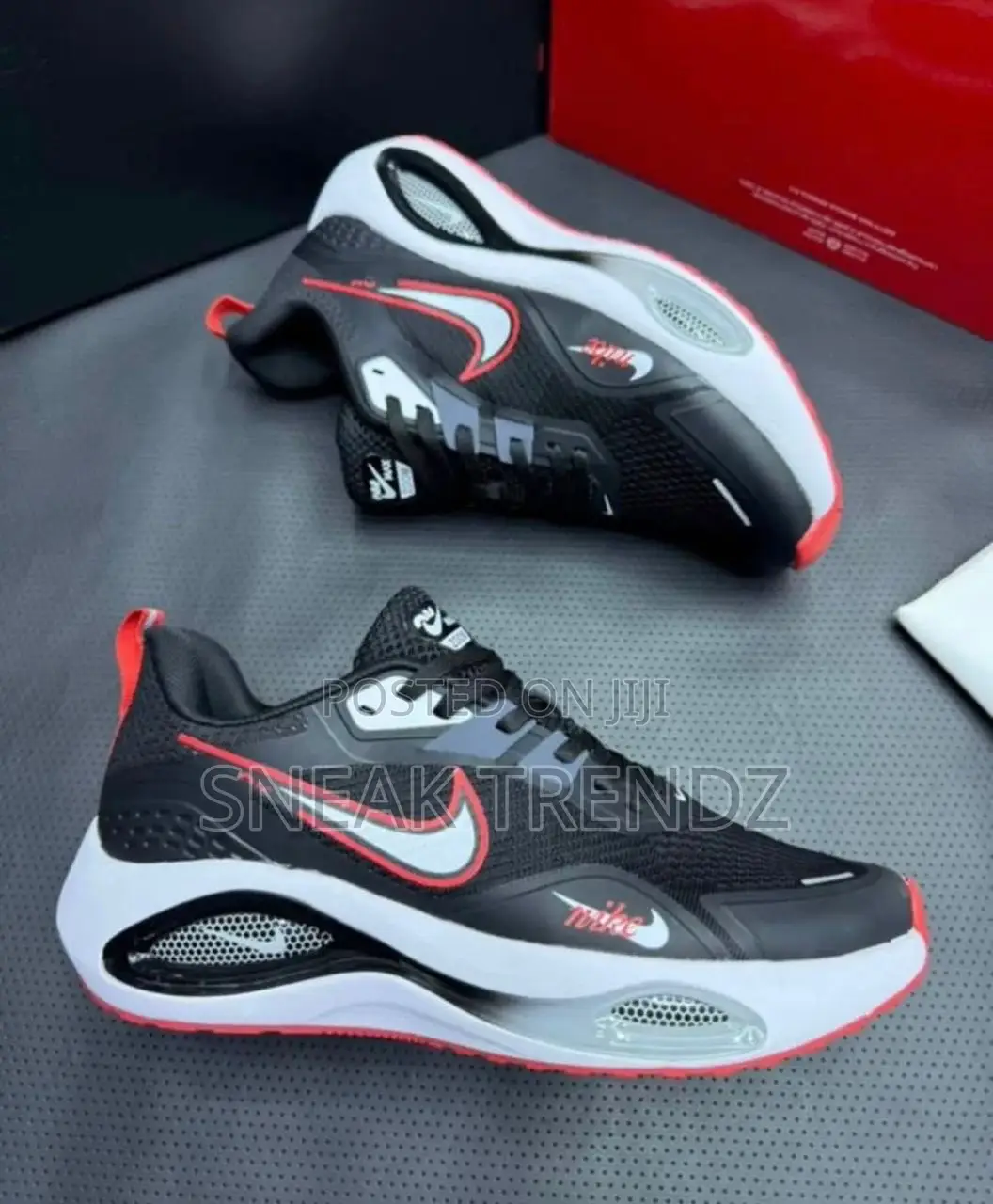 Nike Air Running Og Black Red and White