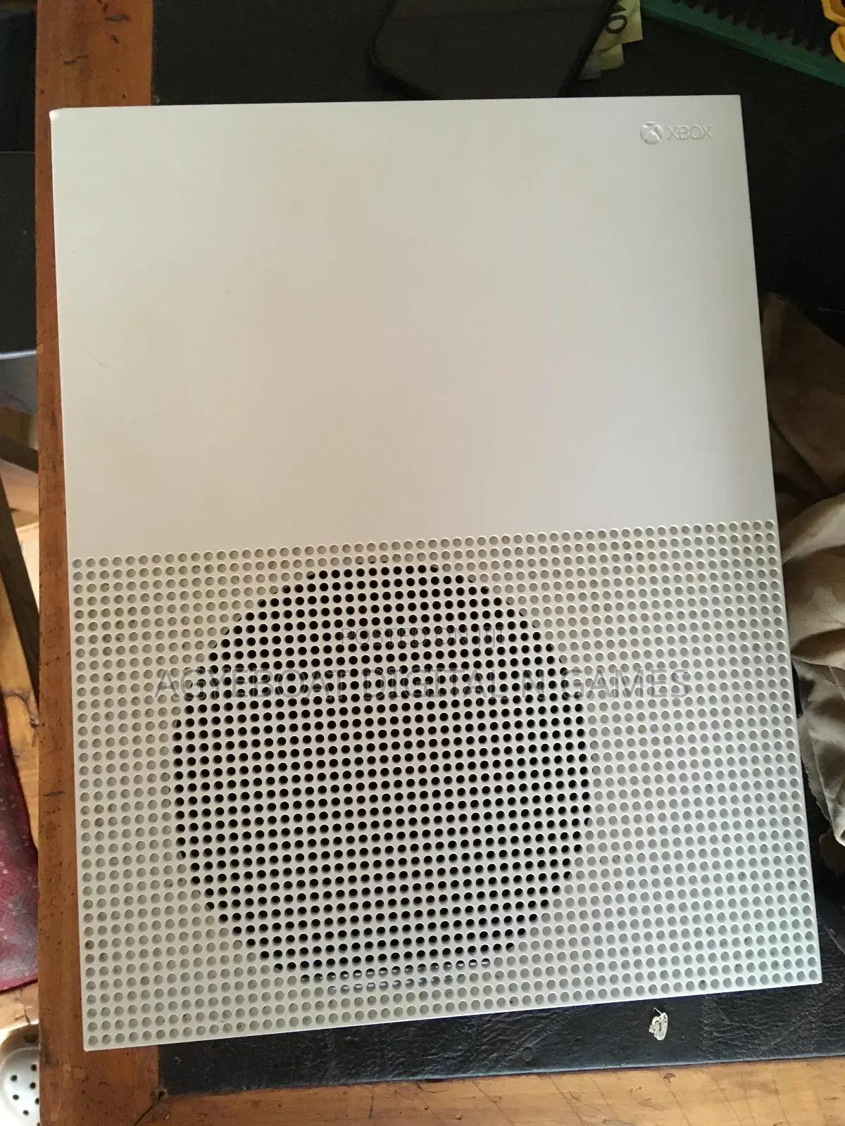 Xbox One S With 500gb