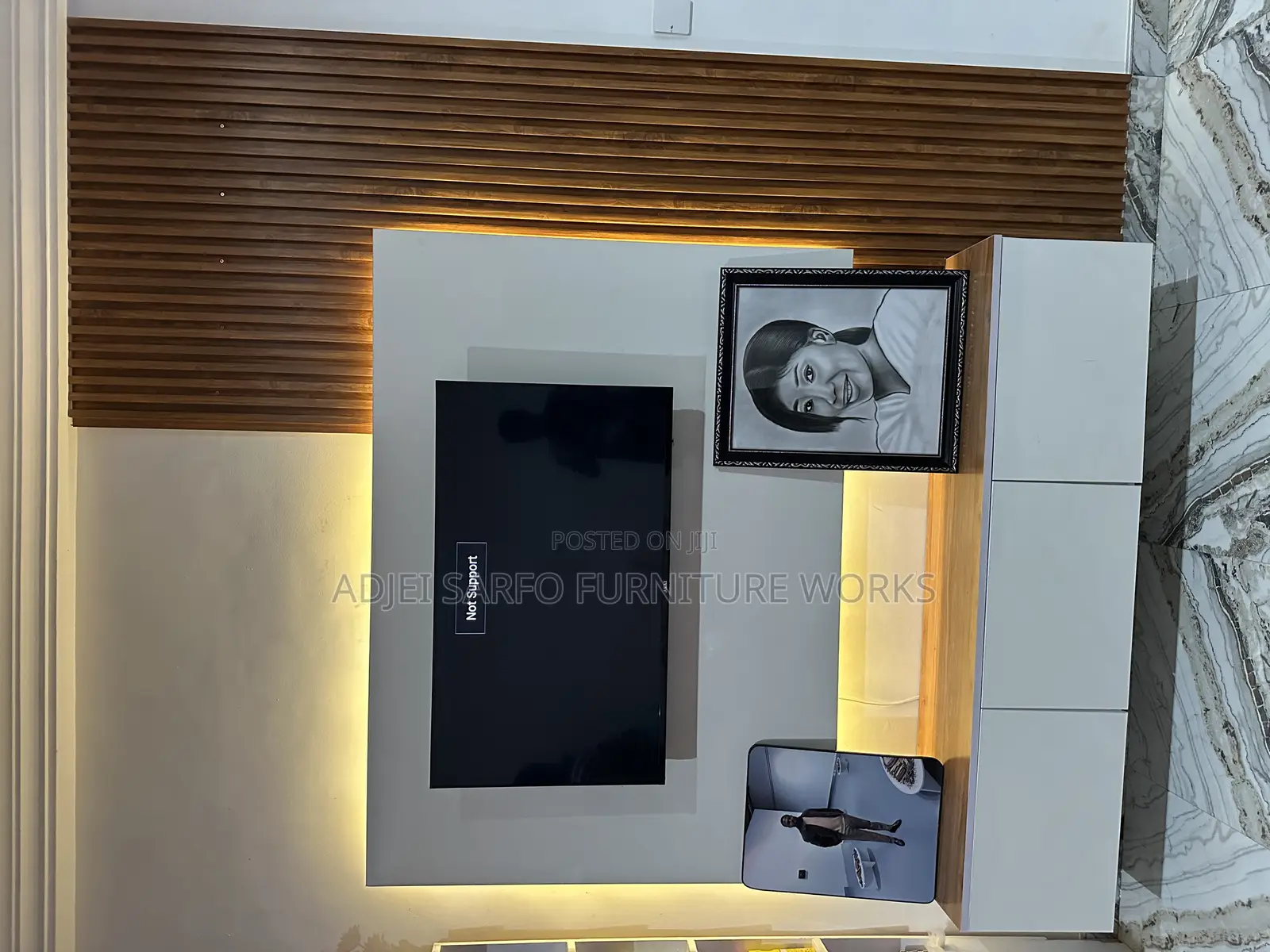 Original Foriegn Tv Stand Made With Authentic Materials