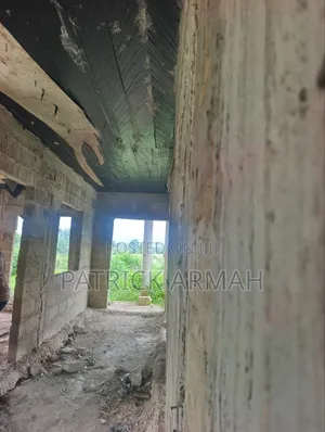 5bdrm House in Kumasi Metropolitan for sale