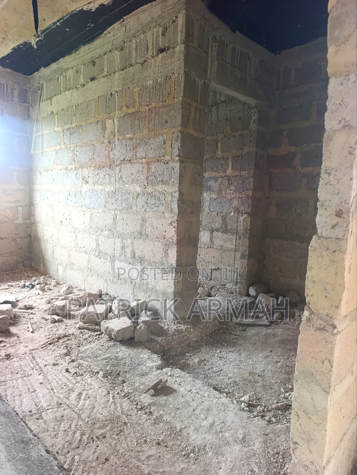 5bdrm House in Kumasi Metropolitan for sale
