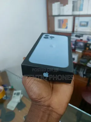New Apple iPhone 13 Pro Max 128 GB Blue