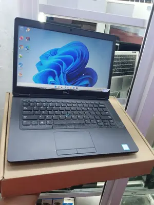 Laptop Dell Latitude 5490 8GB Intel Core I7 SSD 256GB