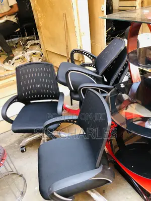 Office/Swivel Chair