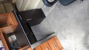 Office Desk/Table