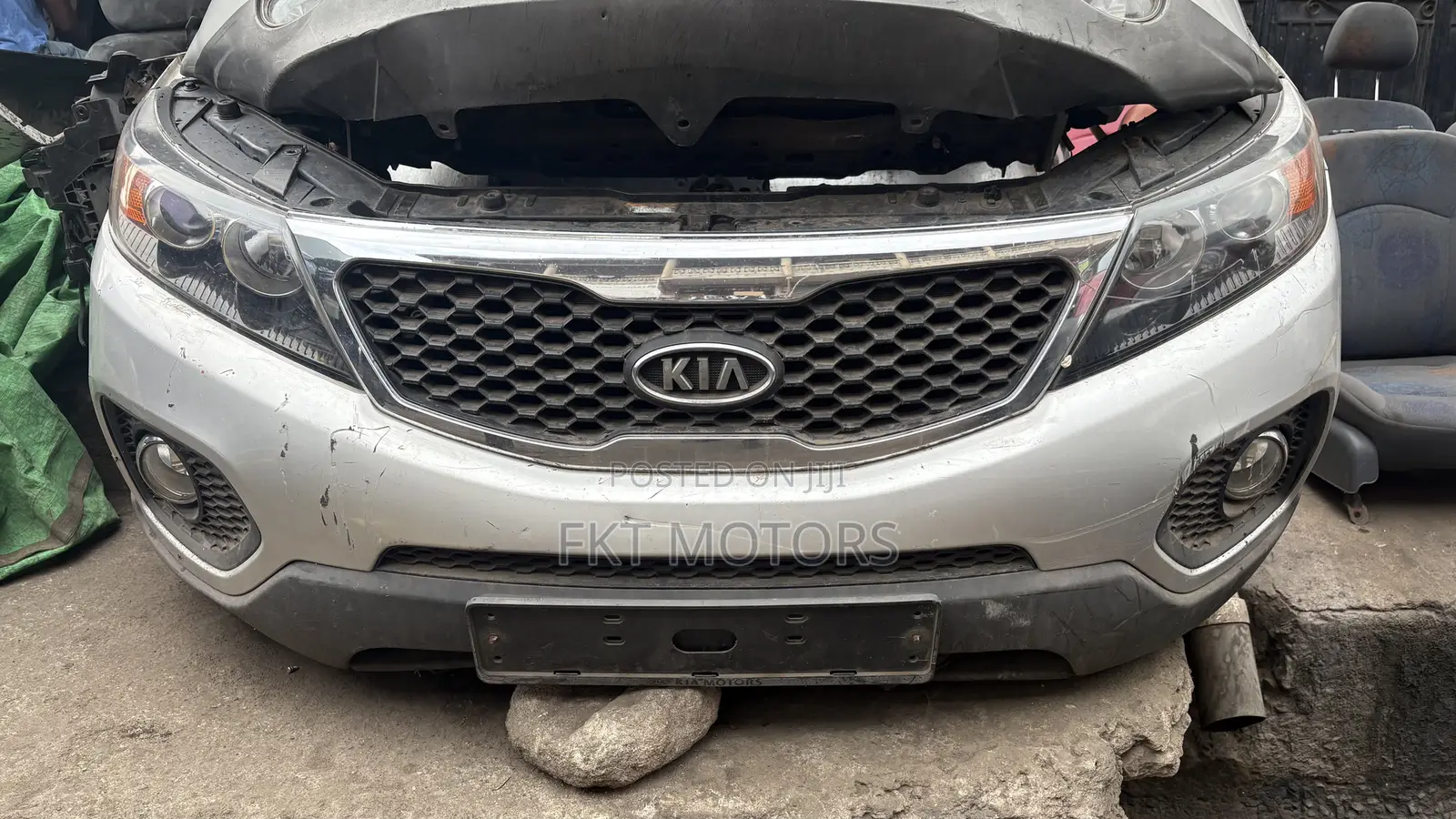 Kia Sorento Front Cut 2010,2011,2012,2013,2014,2015,2016,2017