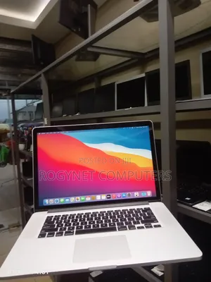 Laptop Apple MacBook 2013 8GB Intel Core i7 SSD 256GB