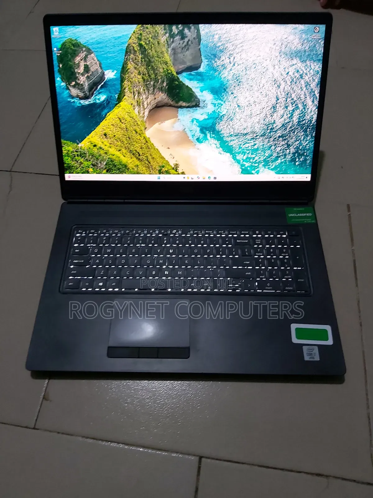 New Laptop Dell Precision 7750 32GB Intel Core i7 SSD 512GB
