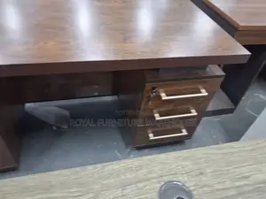 Executive Well Sculptured Office Desk