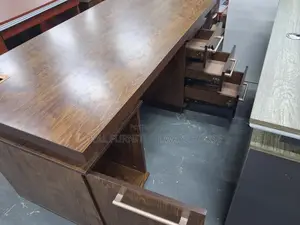 Executive Well Sculptured Office Desk