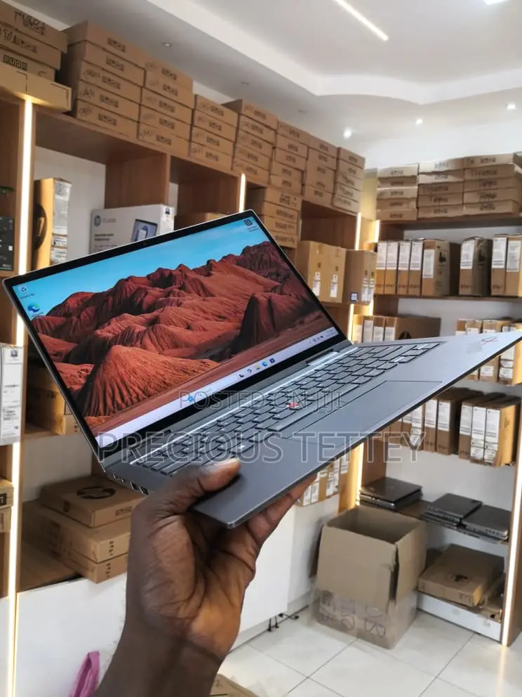 New Laptop Lenovo Thinkpad X1 Yoga 32GB Intel Core I7 SSD 512GB