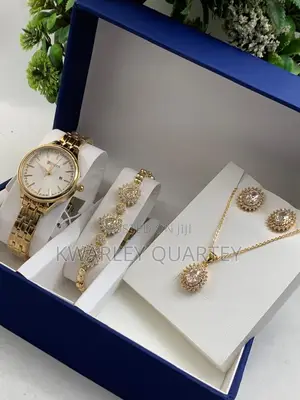 Ladies Jewelry Set