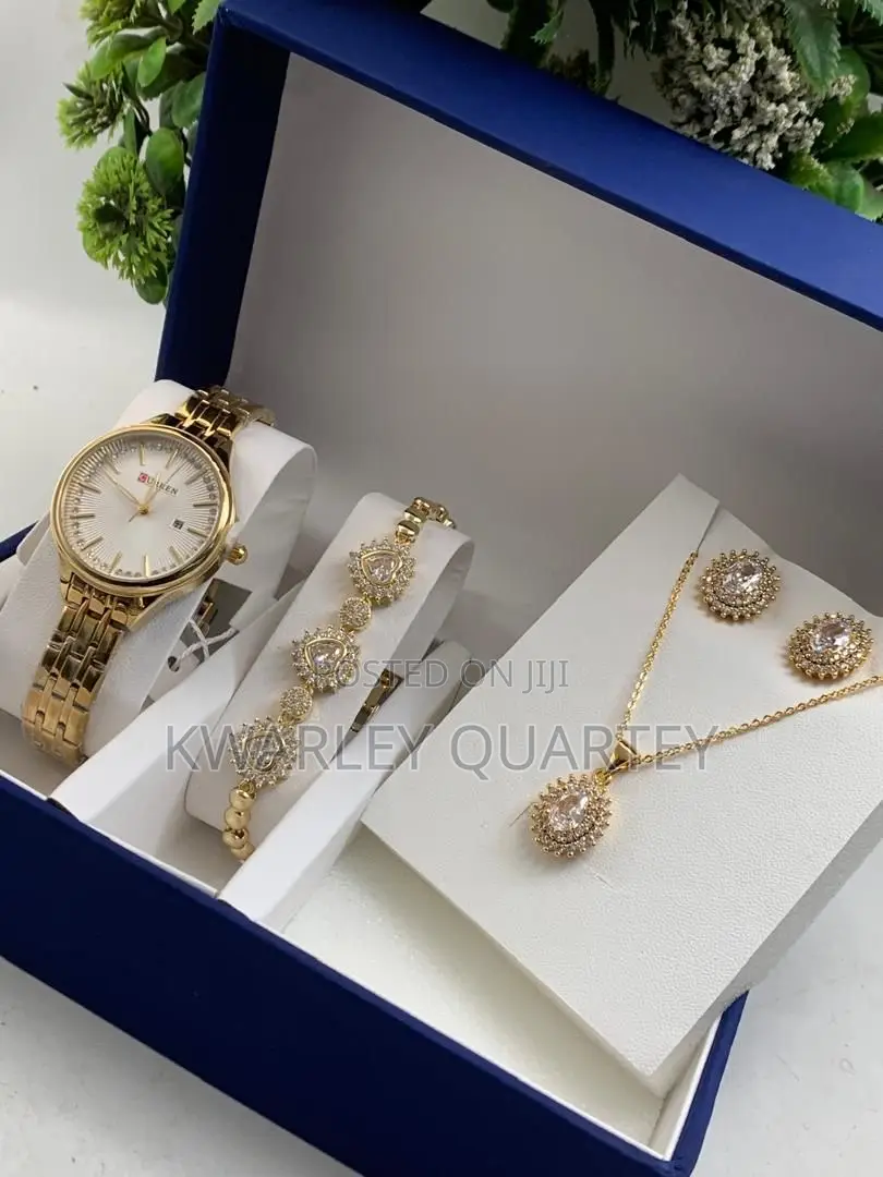 Ladies Jewelry Set
