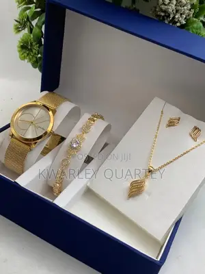 Ladies Jewelry Set