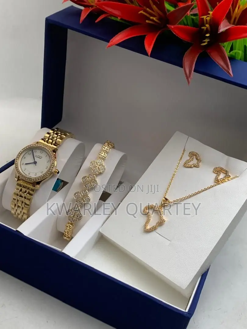 Ladies Jewelry Set
