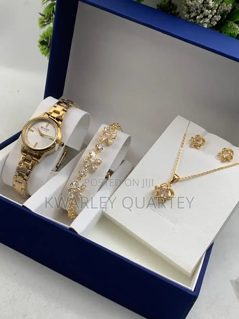 Ladies Jewelry Set