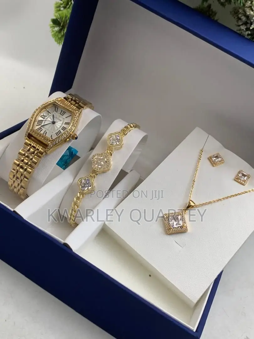 Ladies Jewelry Set