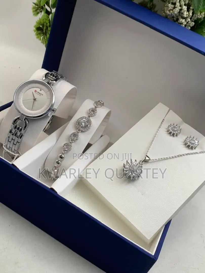 Ladies Jewelry Set