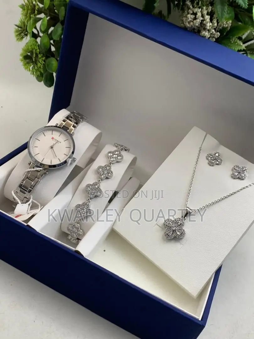 Ladies Jewelry Set