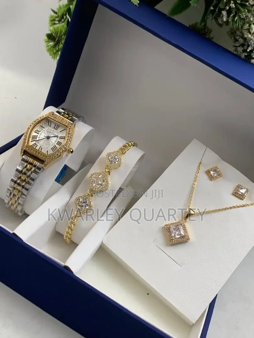 Ladies Jewelry Set