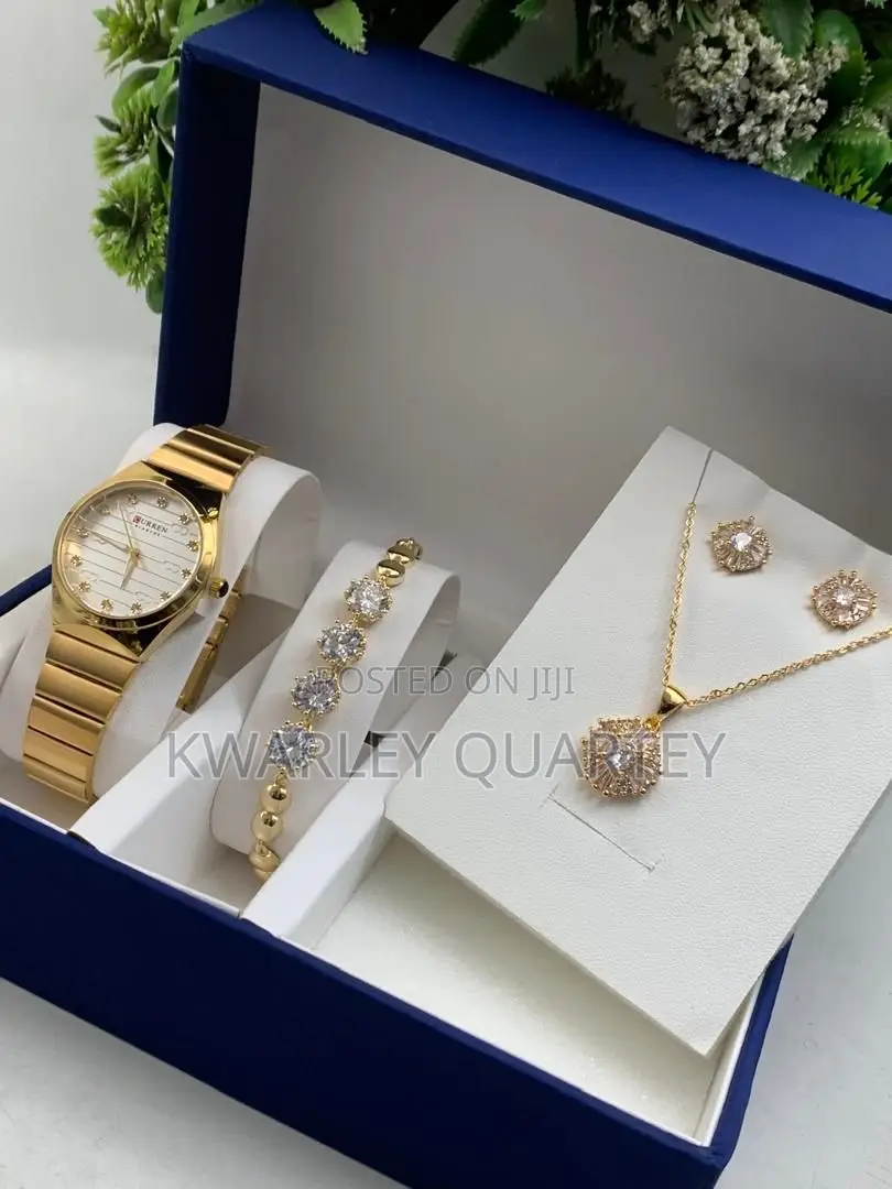 Ladies Jewelry Set
