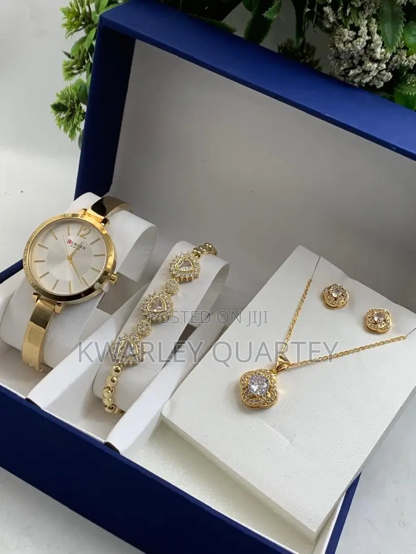 Ladies Jewelry Set