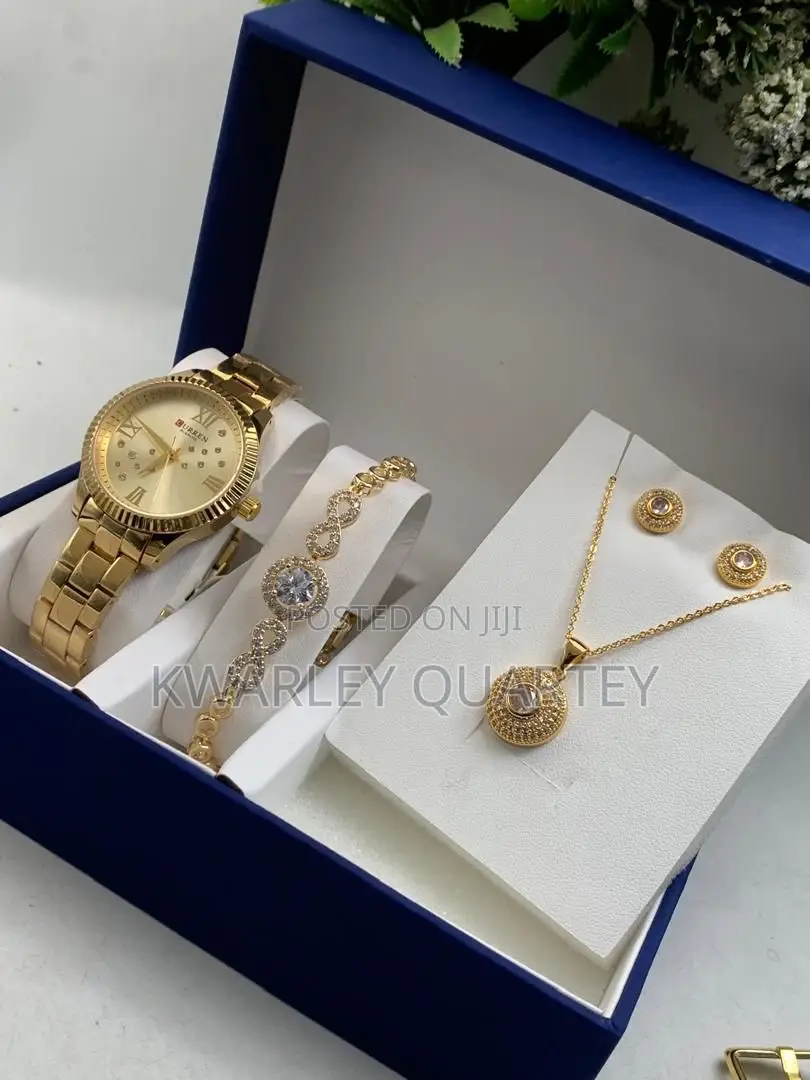 Ladies Jewelry Set
