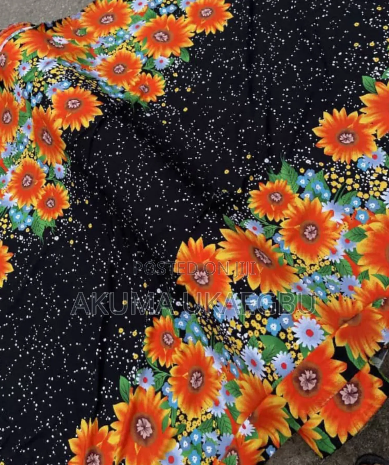 Affordable Elegance Grab Your Stunning Vintage Crepe Fabrics Today
