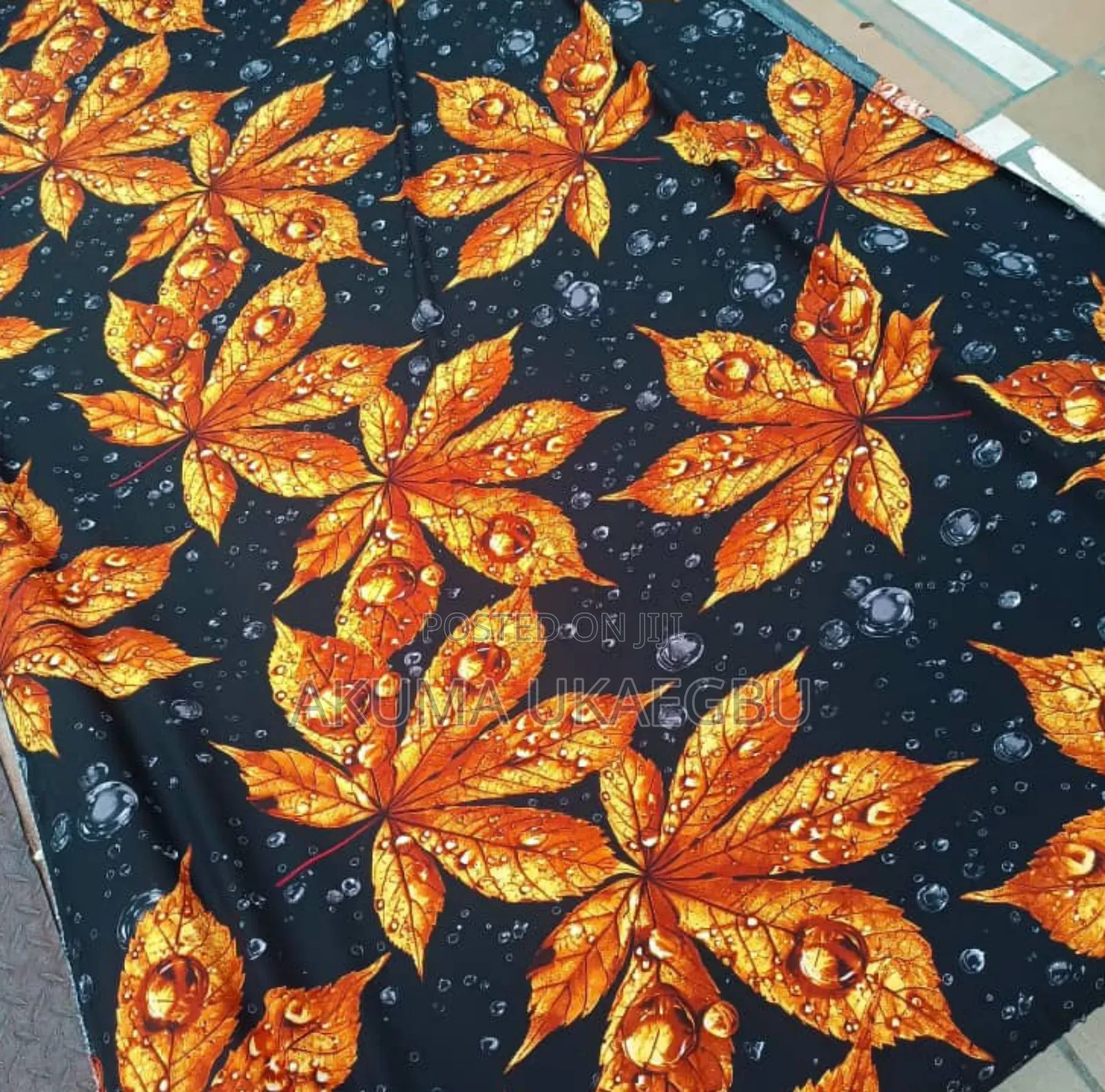 Affordable Elegance Grab Your Stunning Vintage Crepe Fabrics Today