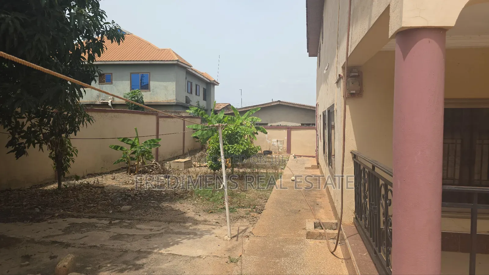 5bdrm House in Fredimens Real, Kumasi Metropolitan for sale