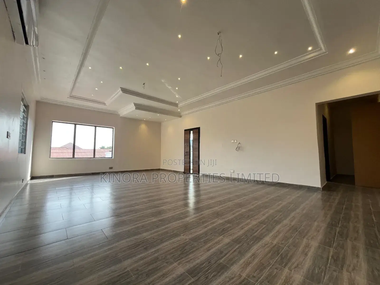 4bdrm Condo in Adjiganor, East Legon for rent