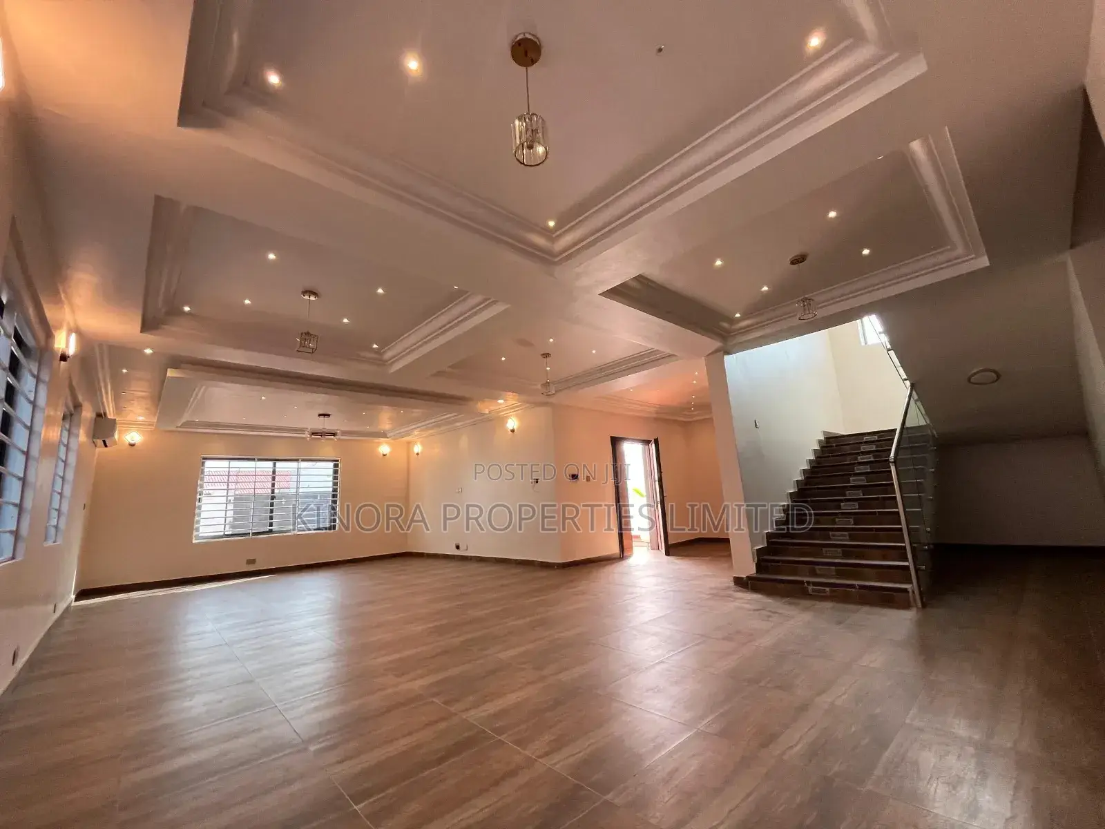4bdrm Condo in Adjiganor, East Legon for rent