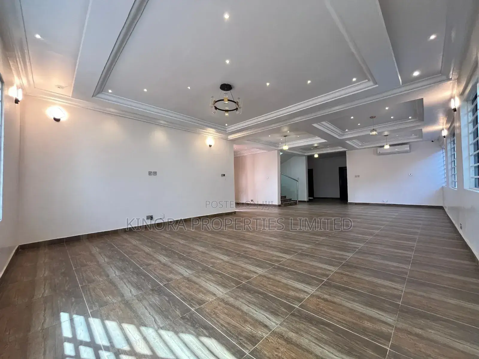 4bdrm Condo in Adjiganor, East Legon for rent