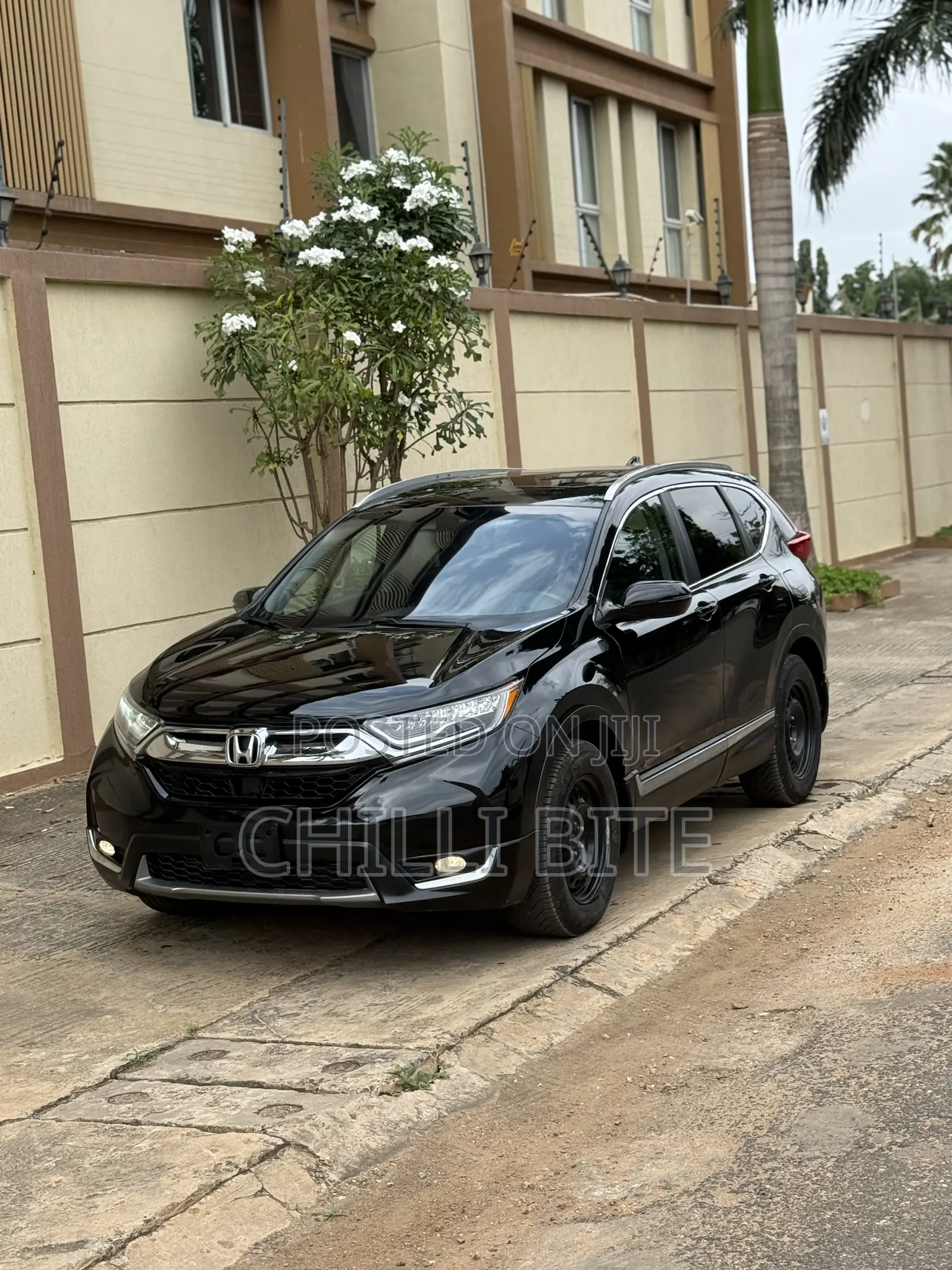 Honda CR-V Touring AWD 2019 Black