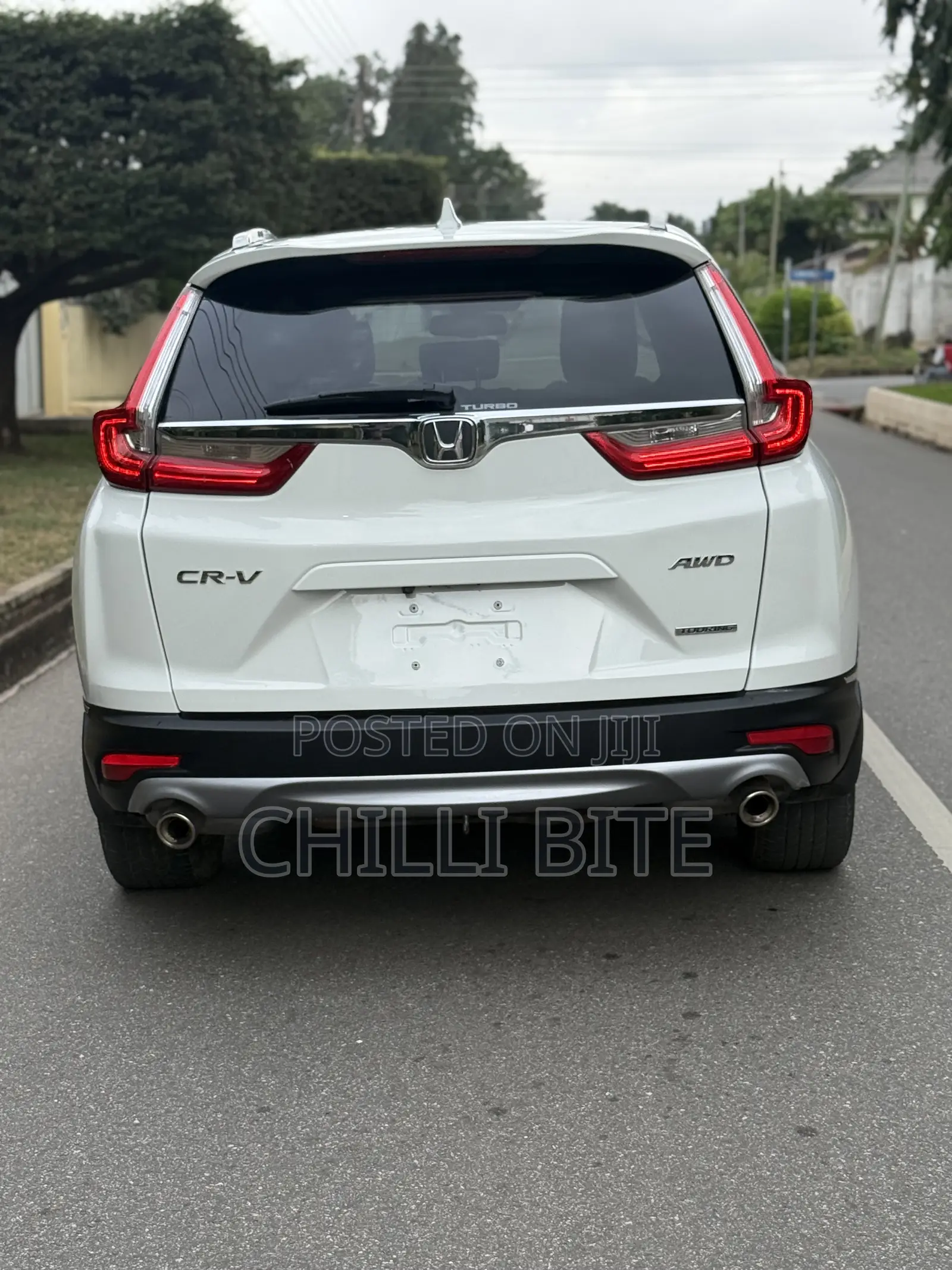 Honda CR-V Touring 4dr SUV AWD (1.5L 4cyl CVT) 2017 White