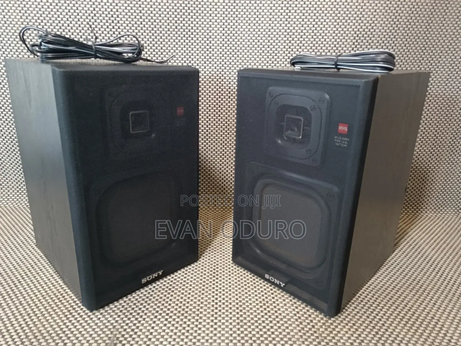 Sony Bookshelf Speakers Good Sound Quality Front or Real Speak Avr