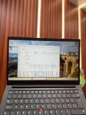 Laptop Lenovo ThinkPad E14 G5 16GB Intel Core I5 SSD 256GB