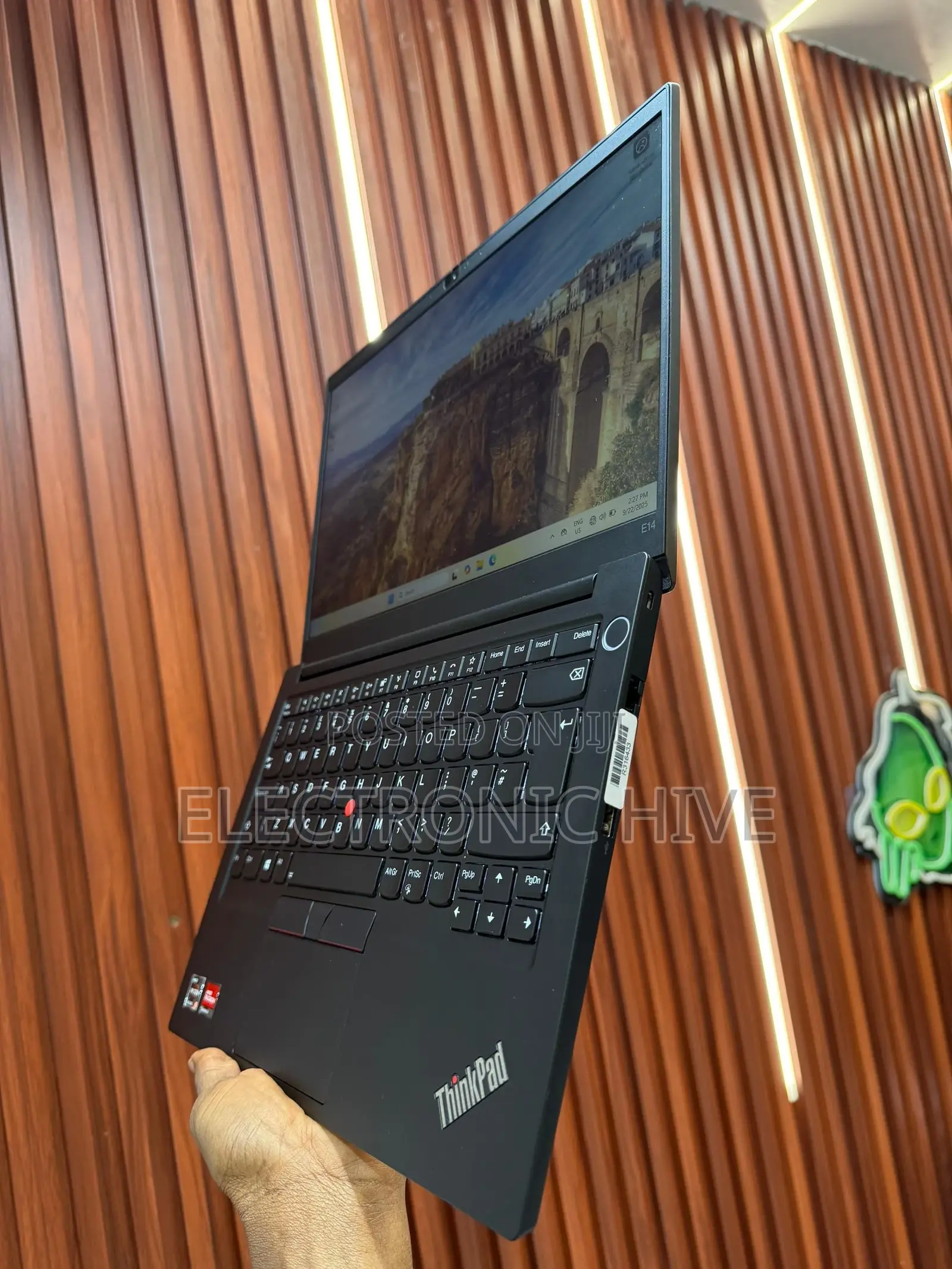 Laptop Lenovo ThinkPad E14 G5 16GB Intel Core I5 SSD 256GB