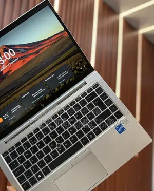 Laptop HP EliteBook 845 G10 16GB Intel Core I5 SSD 256GB