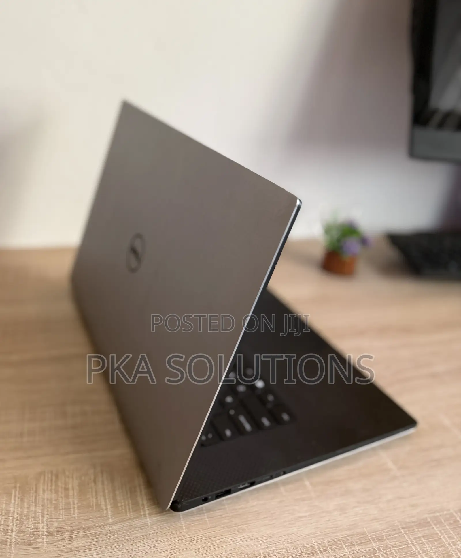 Laptop Dell XPS 15 24GB Intel Core I5 SSD 256GB