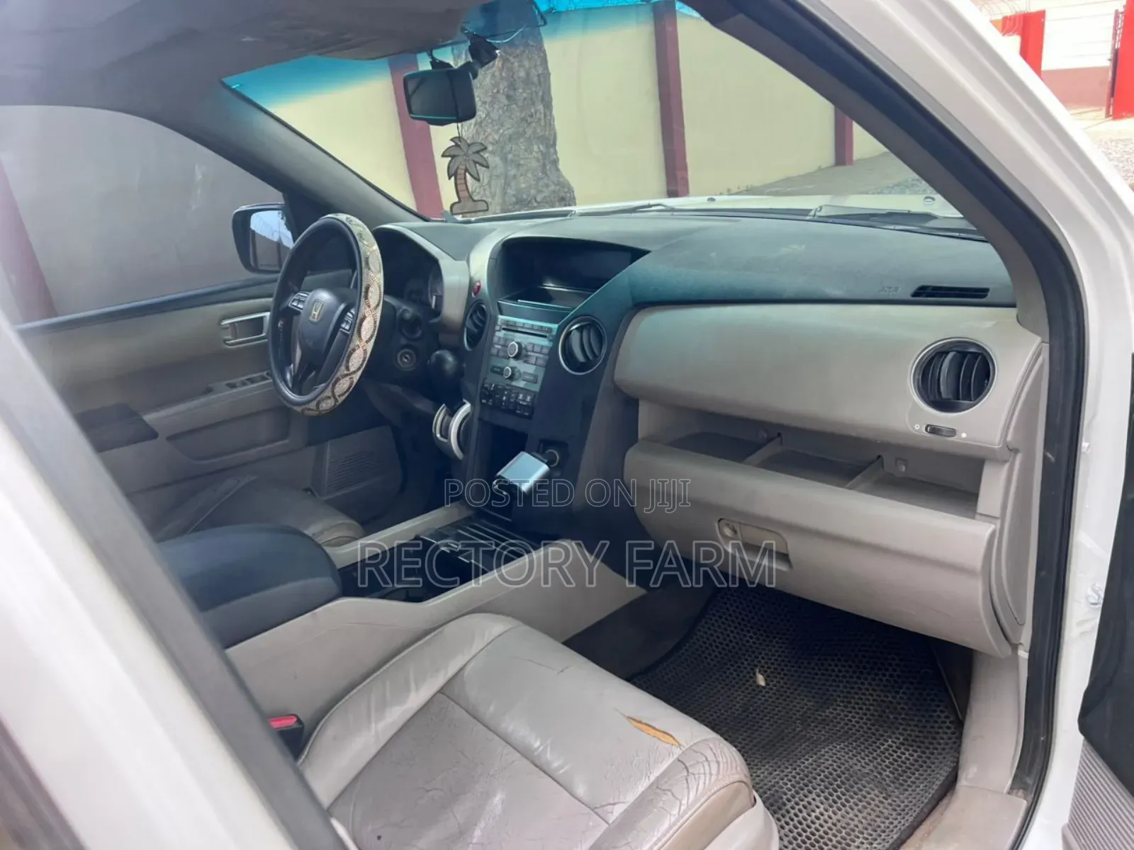Honda Pilot 2011 White