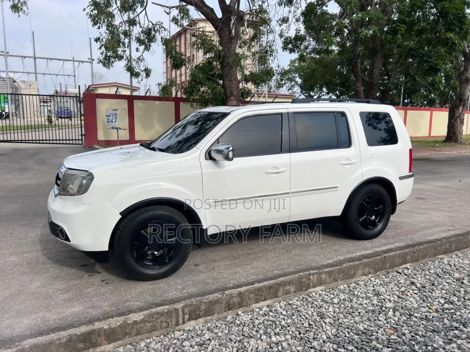 Honda Pilot 2011 White