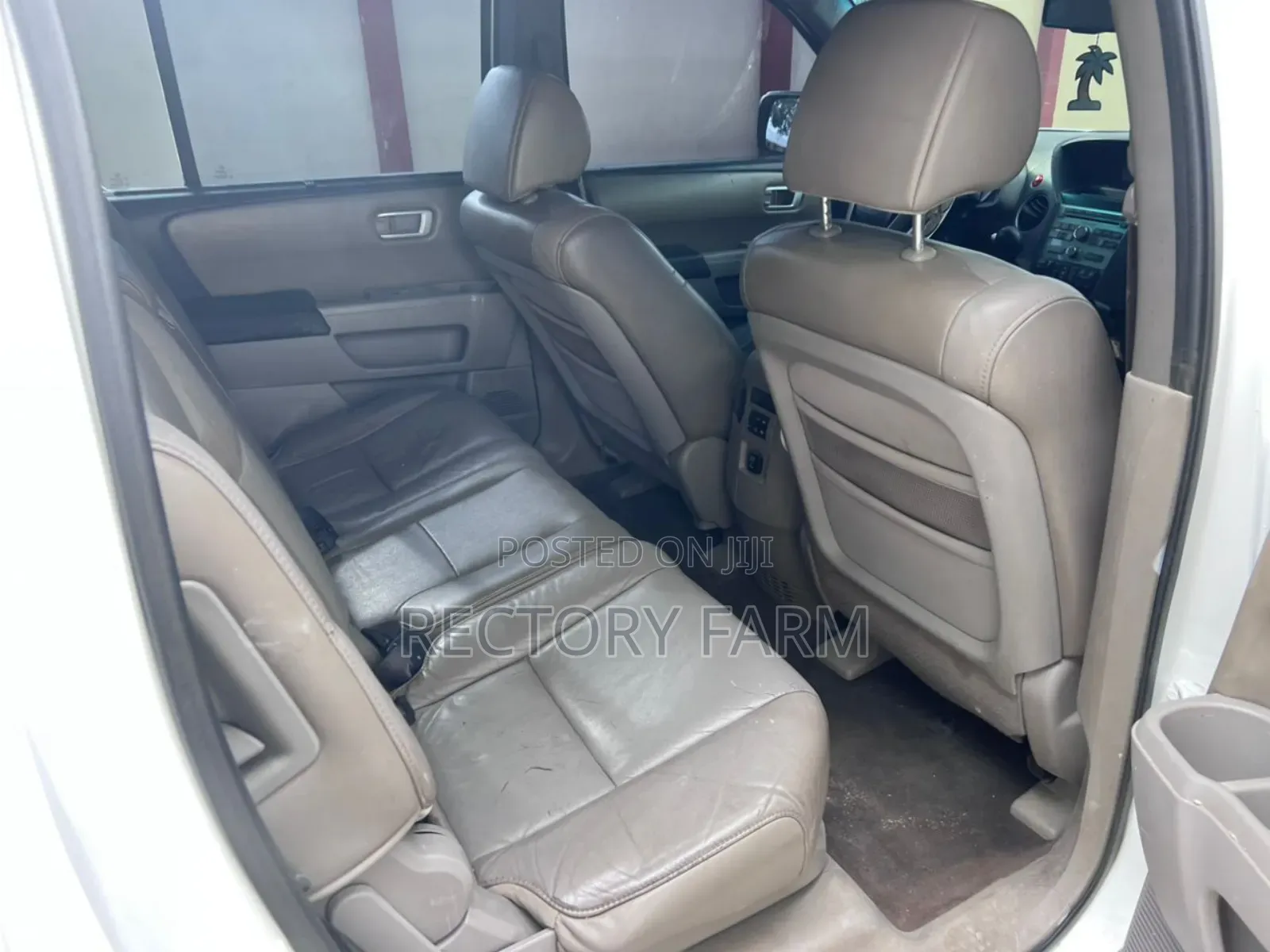 Honda Pilot 2011 White