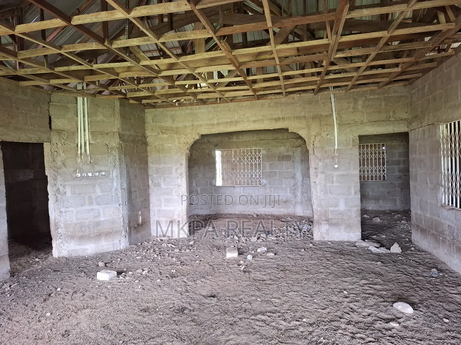 5bdrm House in Mkpa Realty, Tamale Municipal for sale