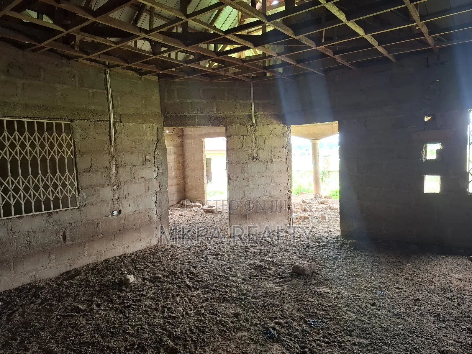 5bdrm House in Mkpa Realty, Tamale Municipal for sale