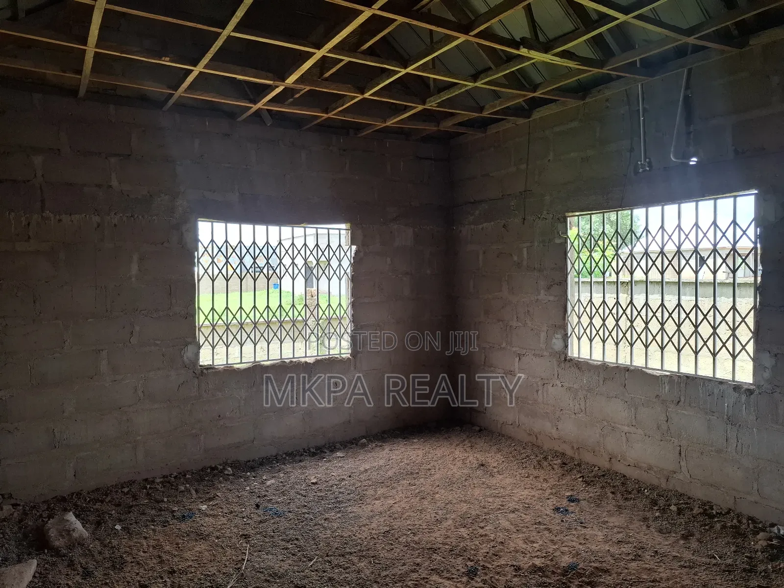 5bdrm House in Mkpa Realty, Tamale Municipal for sale
