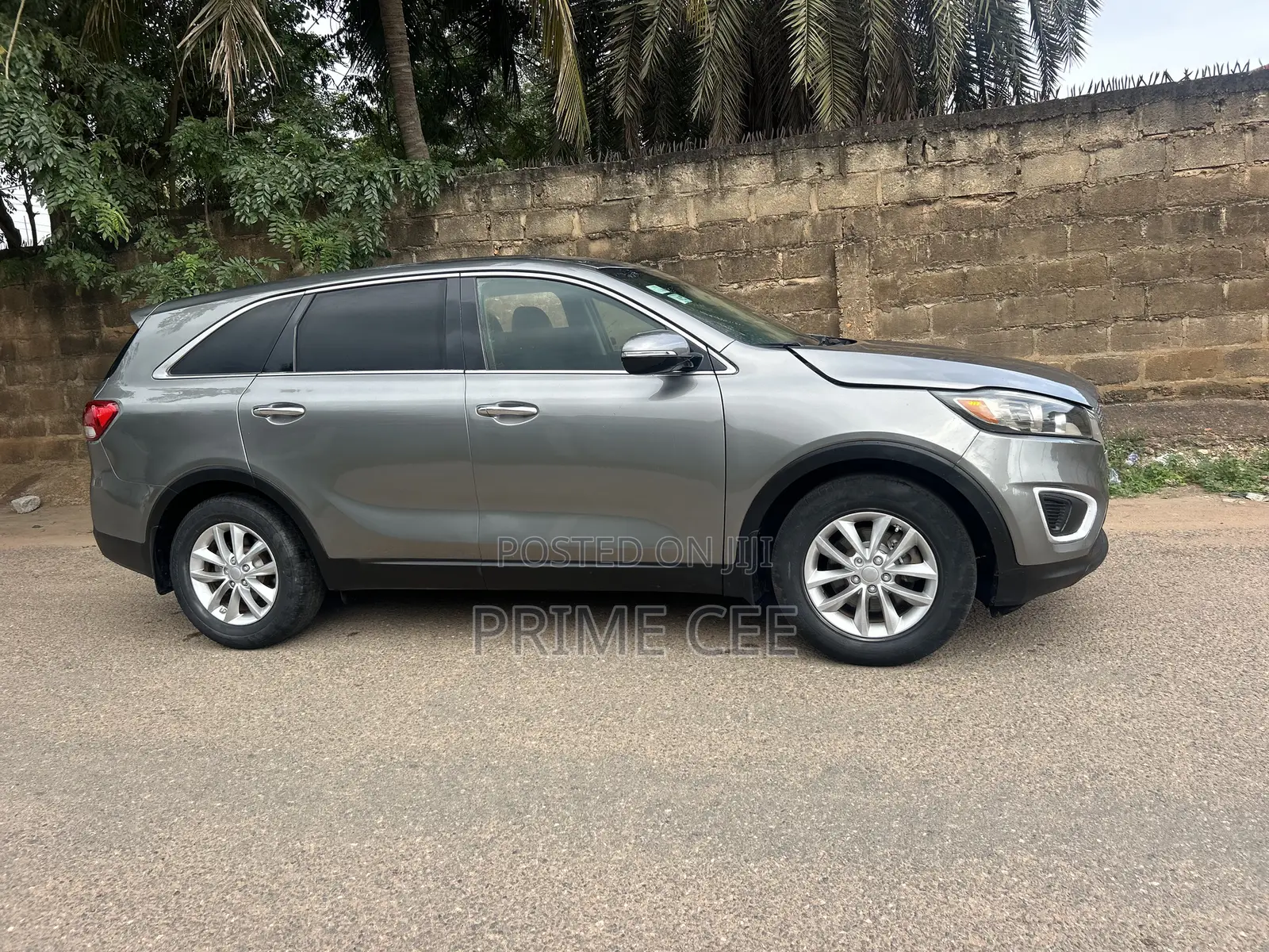 Kia Sorento 4dr SUV 2016 Gray