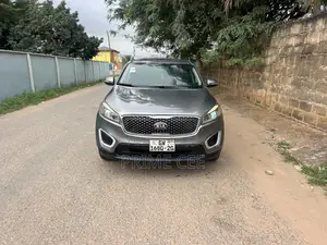 Kia Sorento 4dr SUV 2016 Gray