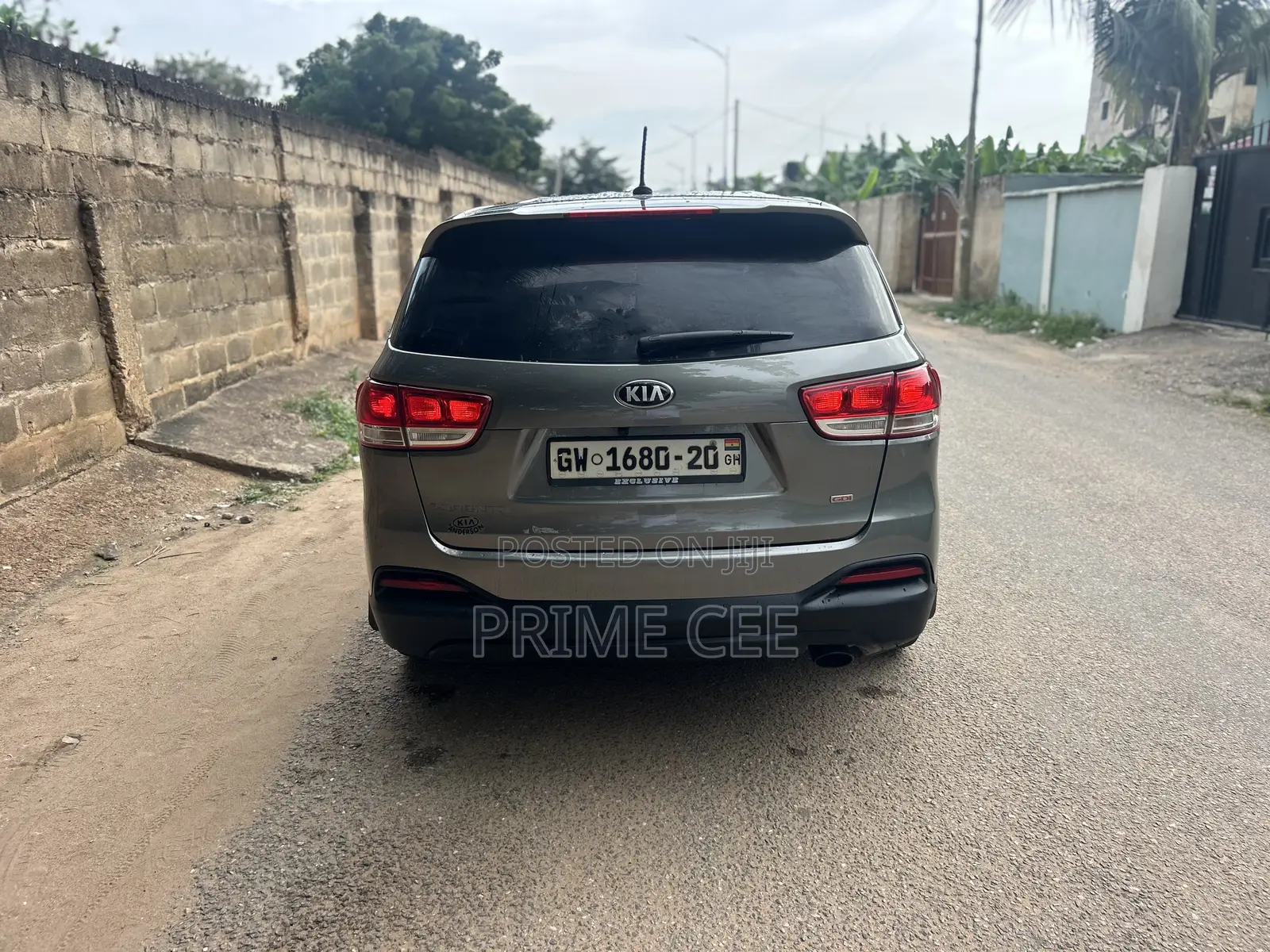 Kia Sorento 4dr SUV 2016 Gray