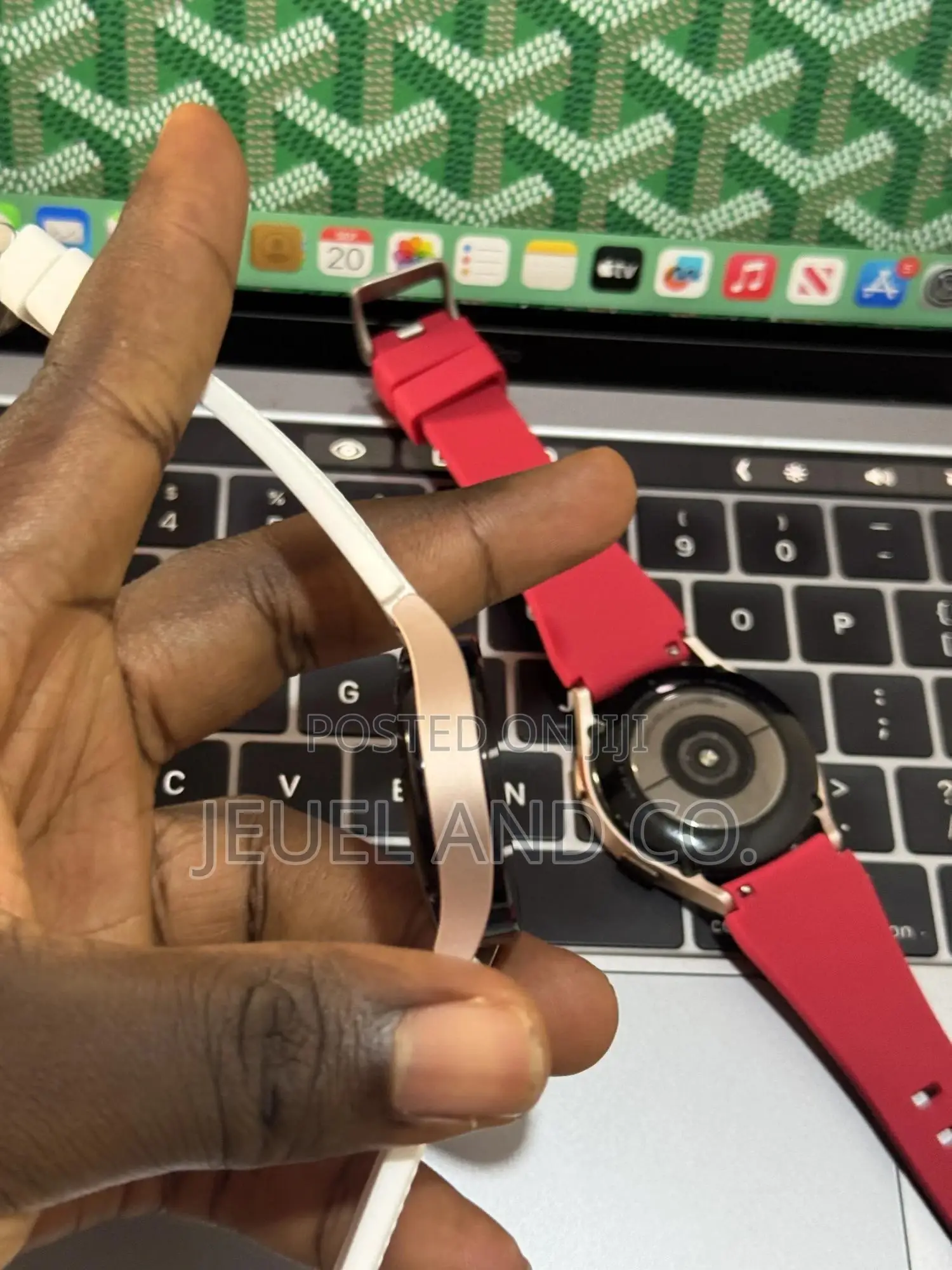 Samsung Galaxy Watch 4 GPS + Cellular